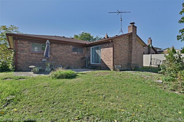 16129 Cambell Drive, Macomb Township, MI 48044