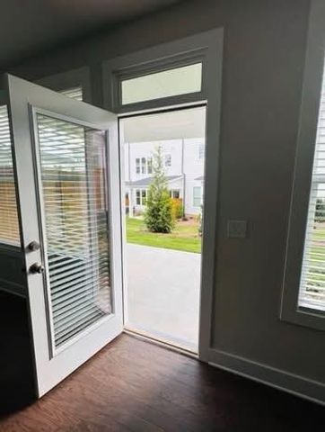 1247 Winterhaven Drive, Cumming, GA 30041
