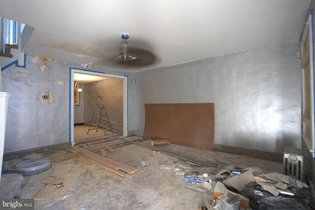 6538 THEODORE ST, Philadelphia, PA 19142