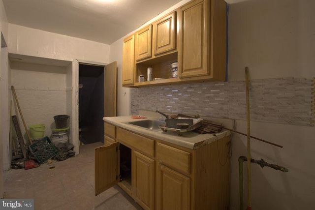 6538 THEODORE ST, Philadelphia, PA 19142