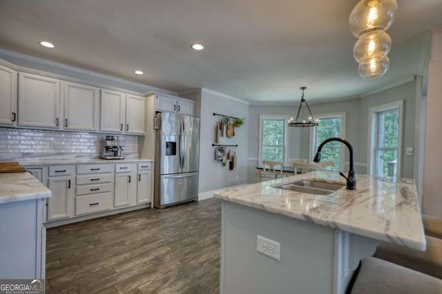 222 W River Bend Drive, Eatonton, GA 31024