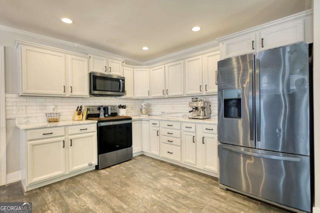 222 W River Bend Drive, Eatonton, GA 31024