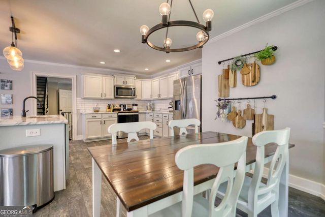 222 W River Bend Drive, Eatonton, GA 31024