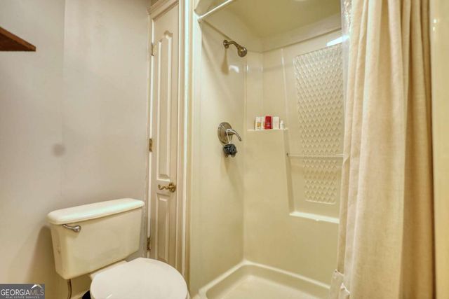 222 W River Bend Drive, Eatonton, GA 31024