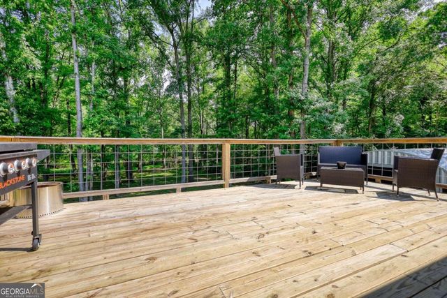 222 W River Bend Drive, Eatonton, GA 31024