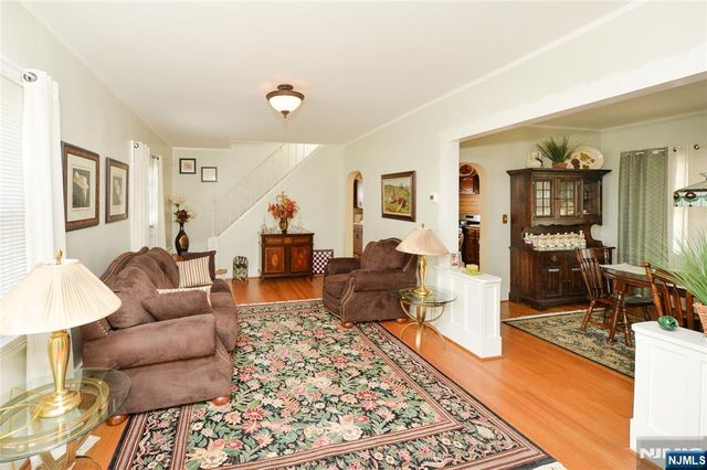 132 Catherine Avenue, Saddle Brook, NJ 07663