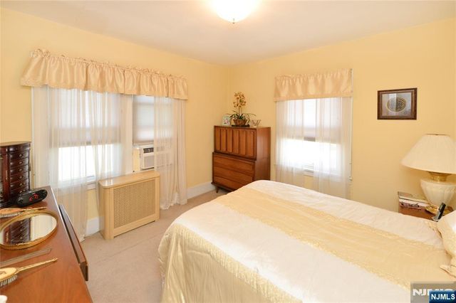 132 Catherine Avenue, Saddle Brook, NJ 07663