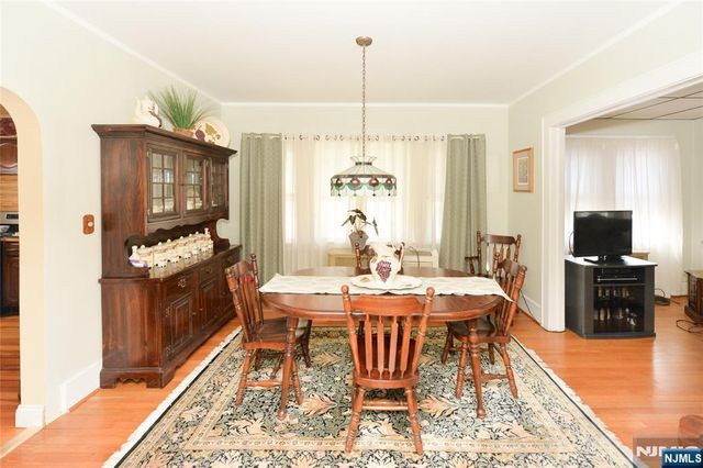 132 Catherine Avenue, Saddle Brook, NJ 07663