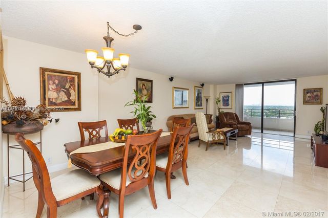 2500 PARKVIEW DR 1207, Hallandale Beach, FL 33009