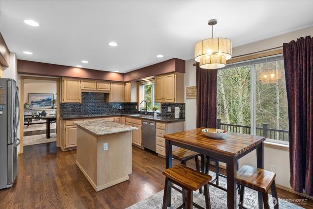 13316 46th Place W, Mukilteo, WA 98275