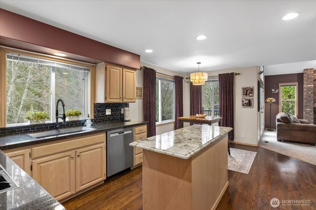 13316 46th Place W, Mukilteo, WA 98275