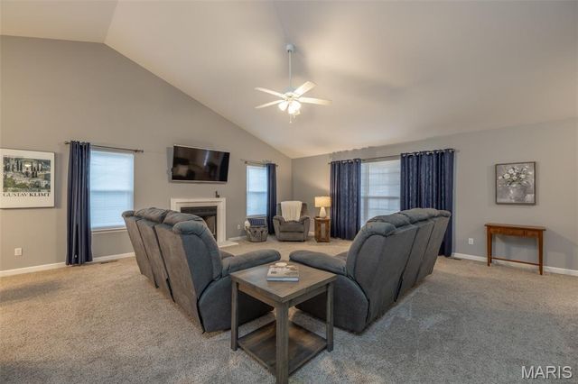 1904 Emerald Green Drive, Wentzville, MO 63385