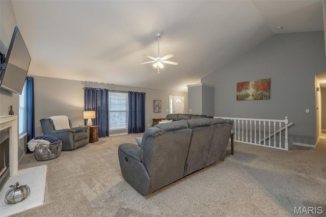 1904 Emerald Green Drive, Wentzville, MO 63385