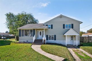 1901 La Rue CIR, Virginia Beach, VA 23455