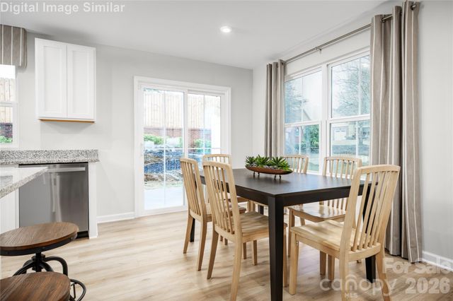 6128 Bridle Creek Drive, Charlotte, NC 28214