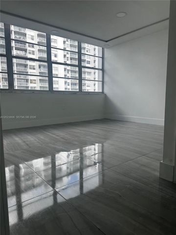 18041 Biscayne Blvd 702, Aventura, FL 33160