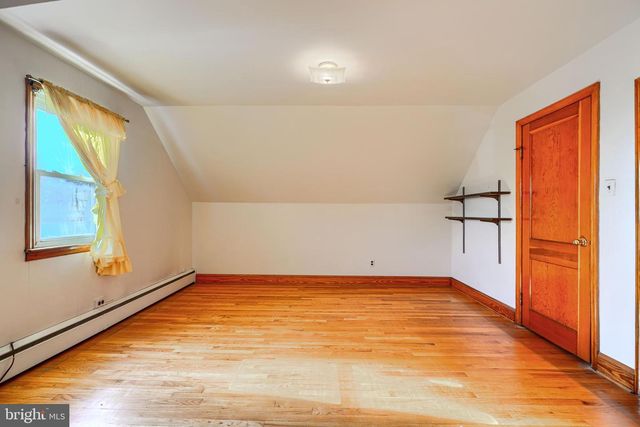 6735 OAK AVE, Baltimore, MD 21222