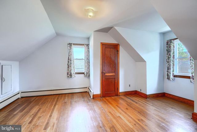 6735 OAK AVE, Baltimore, MD 21222