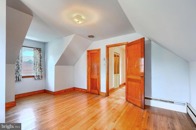 6735 OAK AVE, Baltimore, MD 21222