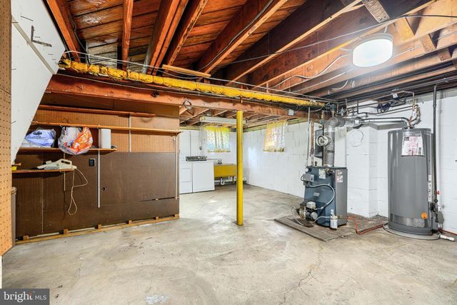 6735 OAK AVE, Baltimore, MD 21222