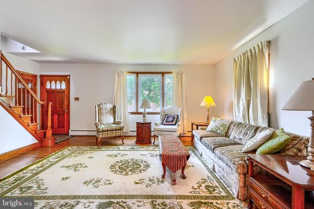 6735 OAK AVE, Baltimore, MD 21222