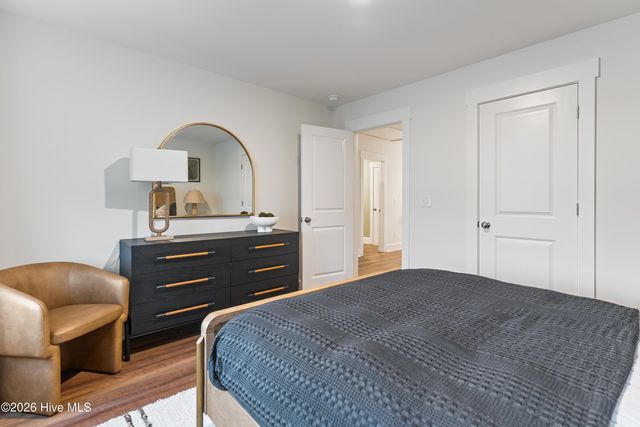 70 W Pioneer Way 119, Hampstead, NC 28443