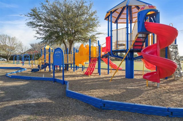 1716 Spanish Moss Way, Savannah, TX 76227