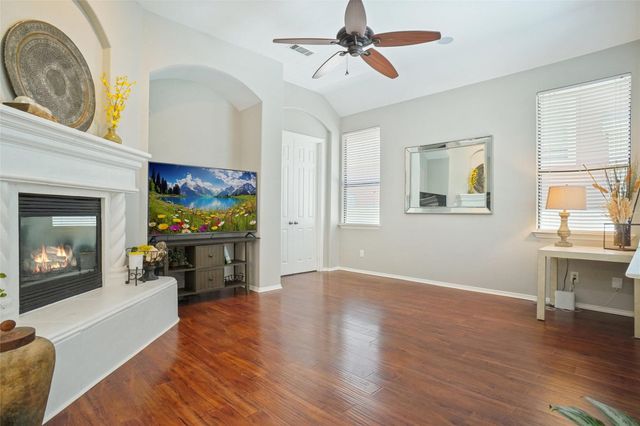 1716 Spanish Moss Way, Savannah, TX 76227