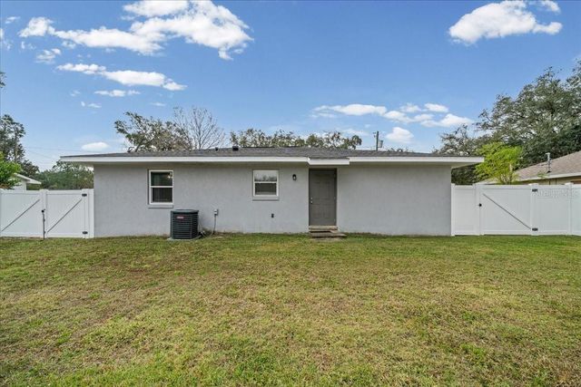 5265 SE 103RD STREET, Belleview, FL 34420