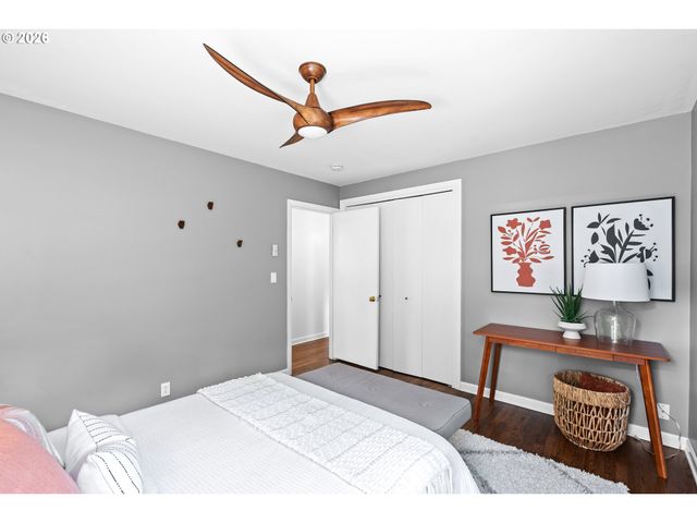 8850 Sw RAMBLER Ln, Portland, OR 97223