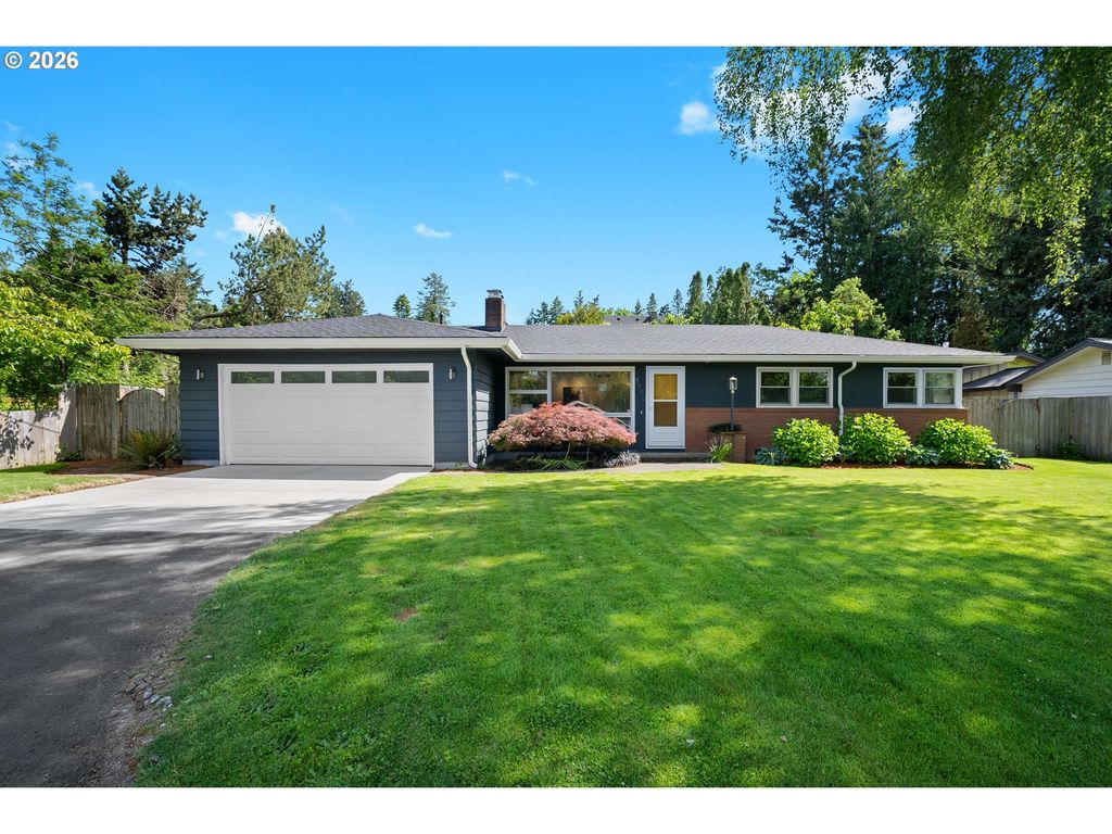 8850 Sw RAMBLER Ln, Portland, OR 97223