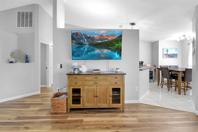 5111 13TH AVENUE DRIVE W, Bradenton, FL 34209