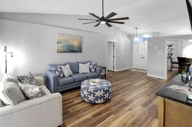 5111 13TH AVENUE DRIVE W, Bradenton, FL 34209