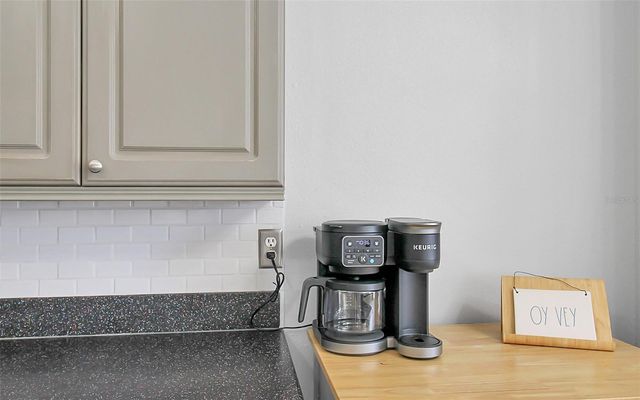 5111 13TH AVENUE DRIVE W, Bradenton, FL 34209