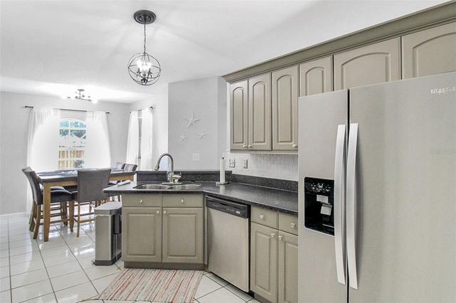 5111 13TH AVENUE DRIVE W, Bradenton, FL 34209