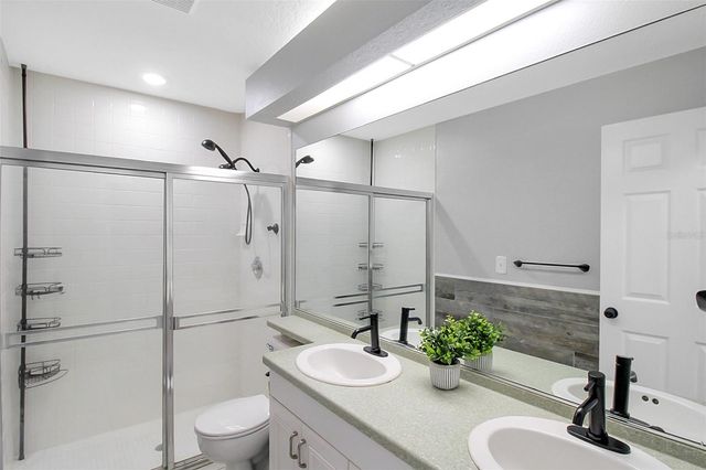 5111 13TH AVENUE DRIVE W, Bradenton, FL 34209