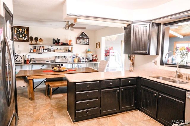 7205 Highway 100, Washington, MO 63090