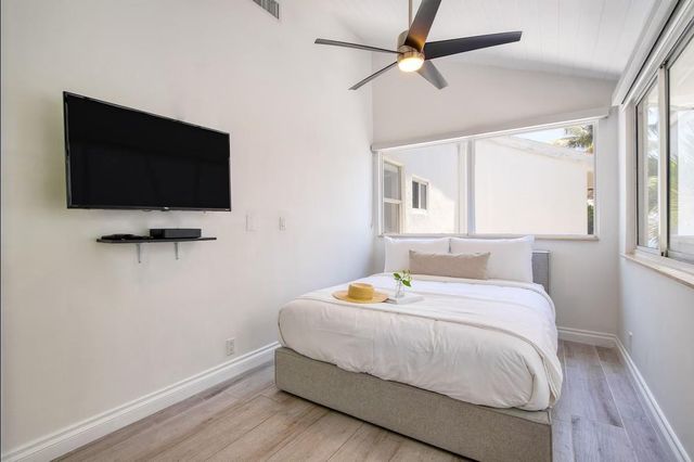 3350 NE 14th Court, Fort Lauderdale, FL 33304