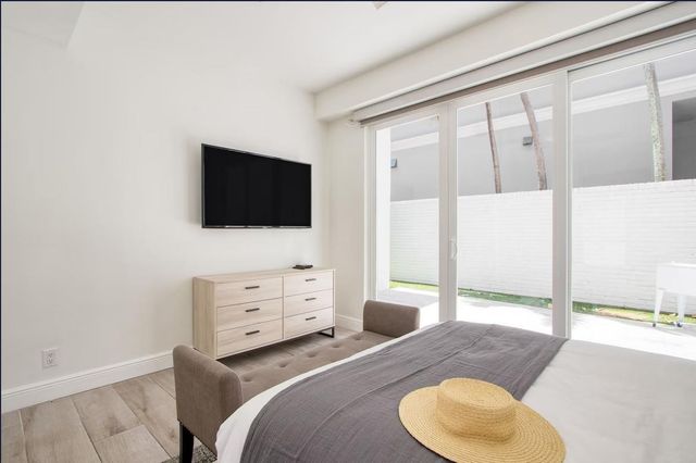 3350 NE 14th Court, Fort Lauderdale, FL 33304