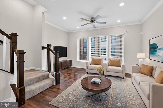 8041 BAXTER ST, Rockville, MD 20855