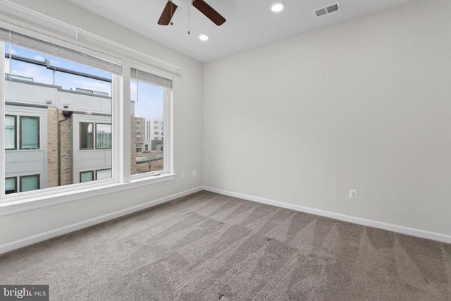 8041 BAXTER ST, Rockville, MD 20855