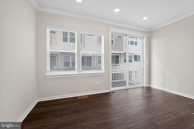 8041 BAXTER ST, Rockville, MD 20855