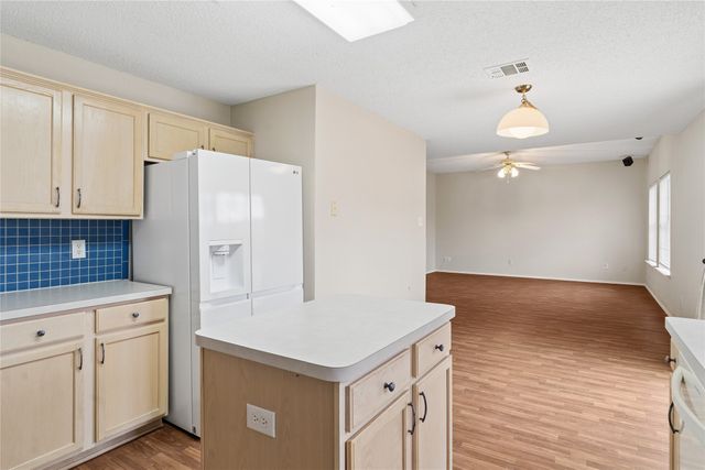 7522 Armstrong Lane, Rowlett, TX 75089