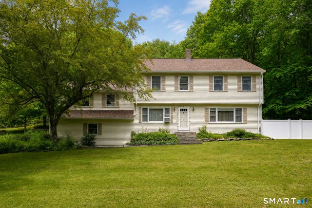 155 Lake Harwinton Road, Harwinton, CT 06791