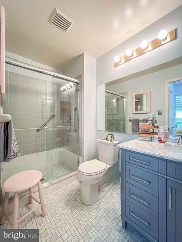 71204 DELAIRE LANDING RD #204, Philadelphia, PA 19114