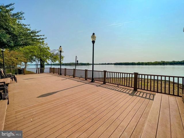 71204 DELAIRE LANDING RD #204, Philadelphia, PA 19114