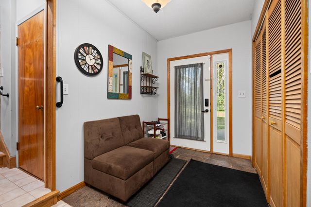 391 1st Avenue SE, Cold Spring, MN 56320