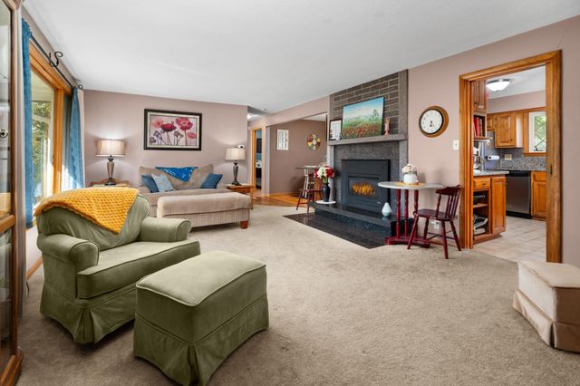 391 1st Avenue SE, Cold Spring, MN 56320