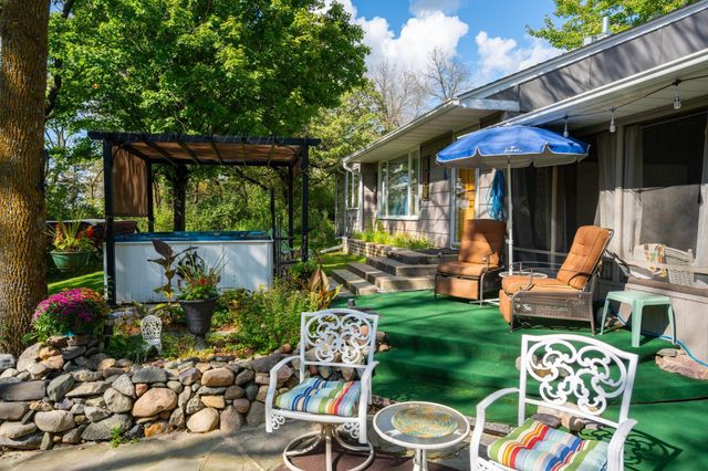 391 1st Avenue SE, Cold Spring, MN 56320