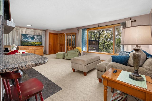 391 1st Avenue SE, Cold Spring, MN 56320